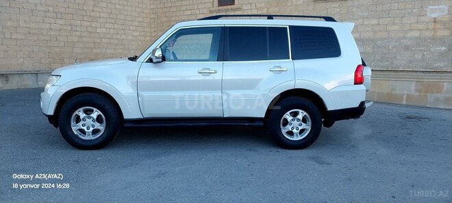 Mitsubishi Pajero 2007, 197,000 km - 3.0 l - Bakı