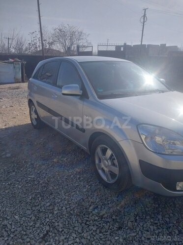 Kia Rio 2009, 200,022 km - 1.4 l - Füzuli