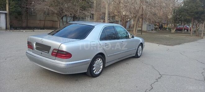 Mercedes E 270 2002, 397,000 km - 2.7 l - Bakı