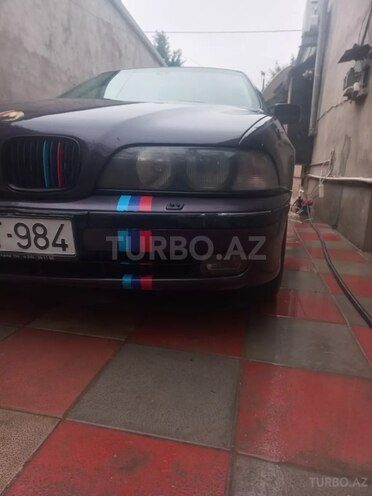 BMW 528 1997, 464,876 km - 2.8 l - Bakı