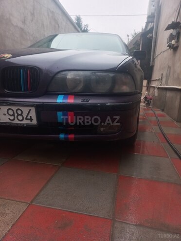 BMW 528 1997, 464,876 km - 2.8 l - Bakı