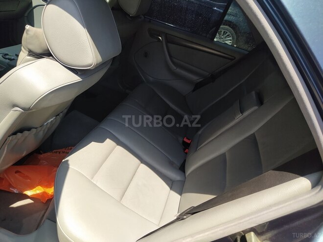 Mercedes C 200 1999, 254,758 km - 2.0 l - Bakı