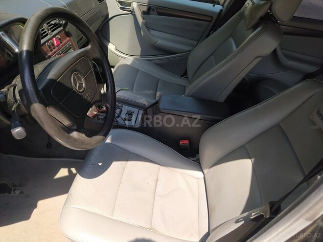 Mercedes C 200 1999, 254,758 km - 2.0 l - Bakı