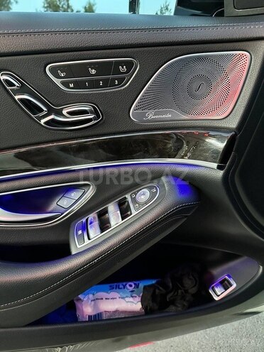 Mercedes S 400 2015, 153,000 km - 3.0 л - Yevlax