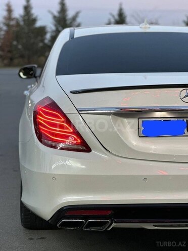 Mercedes S 400 2015, 153,000 km - 3.0 л - Yevlax