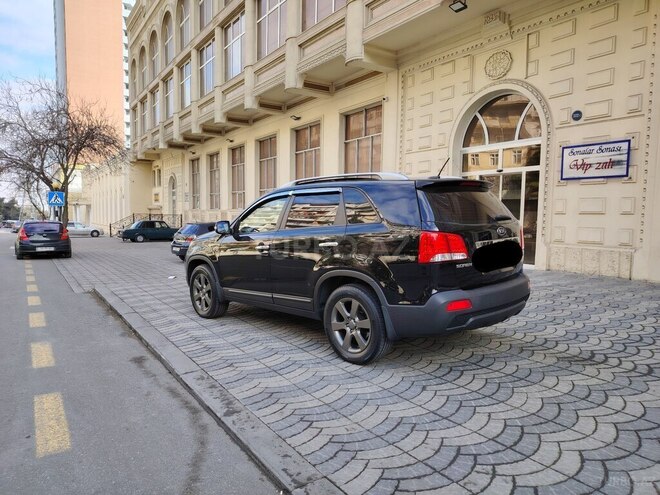 Kia Sorento 2010, 268,300 km - 2.0 l - Bakı