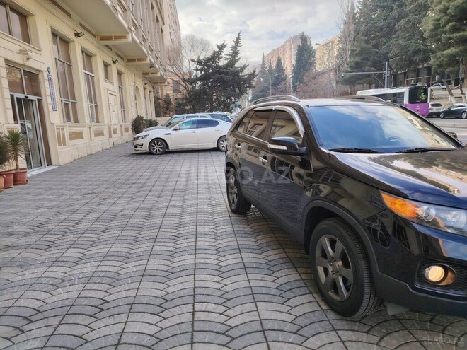 Kia Sorento 2010, 268,300 km - 2.0 l - Bakı