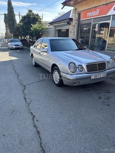 Mercedes E 240 1998, 390,000 km - 2.4 l - Şəmkir