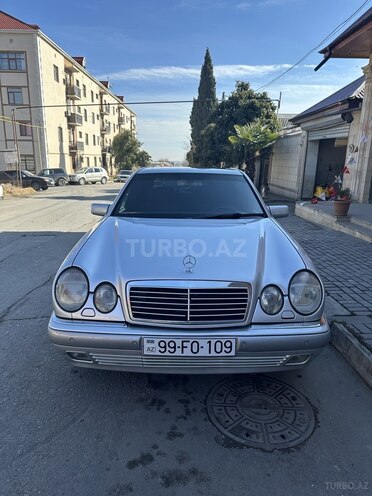 Mercedes E 240 1998, 390,000 km - 2.4 l - Şəmkir