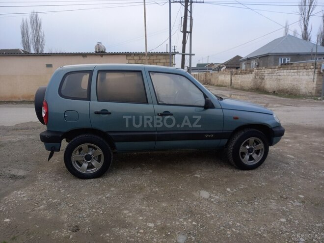 Chevrolet Niva 2006, 210,000 km - 1.7 л - Bakı