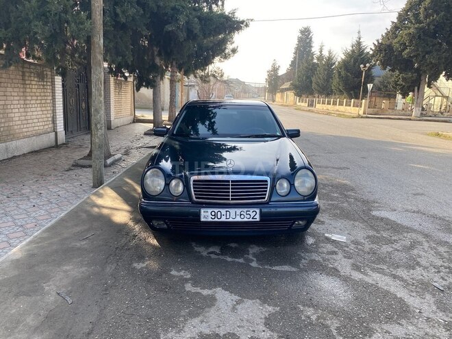 Mercedes E 240 1998, 371,000 km - 2.4 l - Xaçmaz