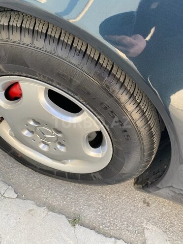 Mercedes E 240 1998, 371,000 km - 2.4 l - Xaçmaz