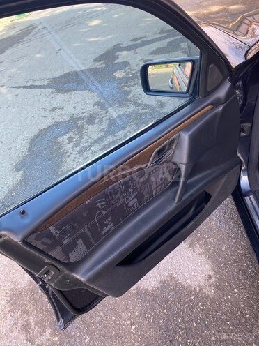 Mercedes E 240 1998, 371,000 km - 2.4 l - Xaçmaz