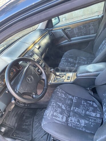 Mercedes E 240 1998, 371,000 km - 2.4 l - Xaçmaz