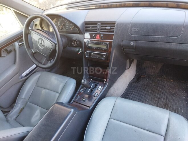 Mercedes C 280 1996, 345,000 km - 2.8 л - Şəki