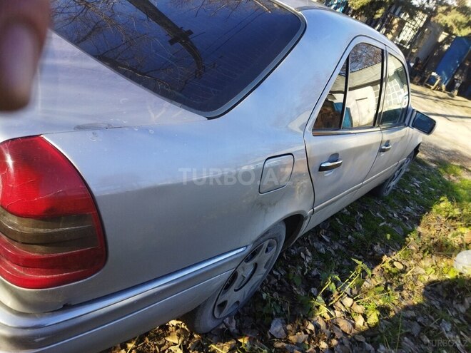 Mercedes C 280 1996, 345,000 km - 2.8 л - Şəki