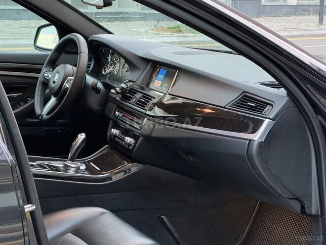 BMW 528 2016, 8,900,000 km - 2.0 l - Bakı