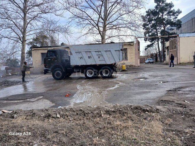 KamAz 65115 1983, 862,300 km - 11.0 l - Gəncə