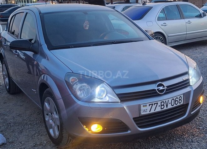 Opel Astra 2005, 237,000 km - 1.3 л - Gəncə