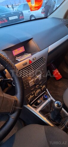 Opel Astra 2005, 237,000 km - 1.3 л - Gəncə
