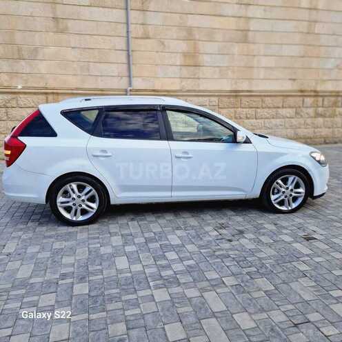 Kia Ceed 2009, 180,000 km - 1.6 л - Bakı