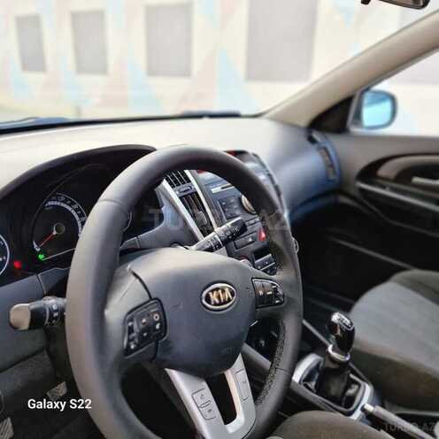 Kia Ceed 2009, 180,000 km - 1.6 л - Bakı