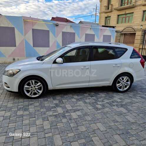 Kia Ceed 2009, 180,000 km - 1.6 л - Bakı
