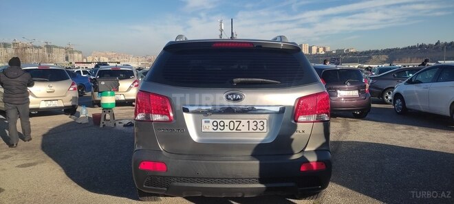 Kia Sorento 2011, 230,000 km - 2.0 l - Bakı