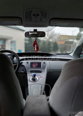Toyota Prius 2014, 383,684 km - 1.8 л - Bakı