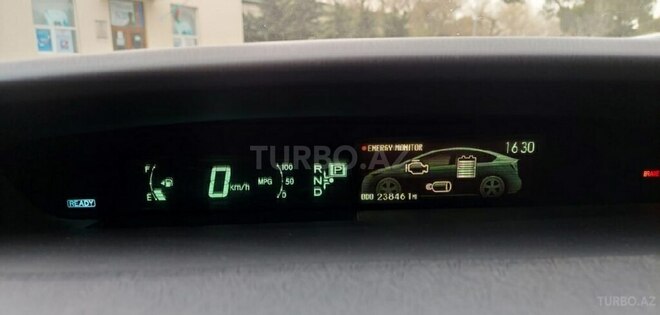 Toyota Prius 2014, 383,684 km - 1.8 л - Bakı