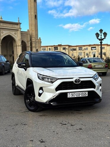 Toyota RAV4 2021, 40,200 km - 2.0 l - Bakı