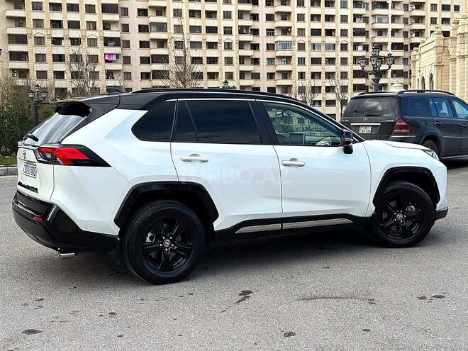 Toyota RAV4 2021, 40,200 km - 2.0 l - Bakı