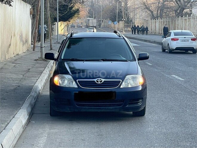 Toyota Corolla 2005, 238,559 km - 1.4 л - Bakı