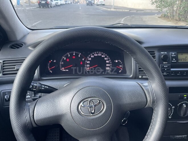 Toyota Corolla 2005, 238,559 km - 1.4 л - Bakı