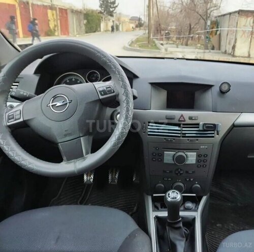 Opel Astra 2005, 294,000 km - 1.4 l - İmişli
