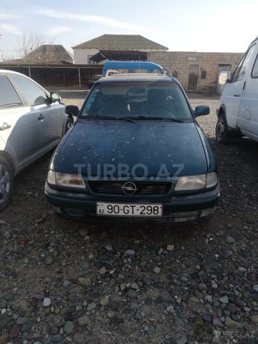 Opel Astra 1997, 400,000 km - 1.6 l - Bakı
