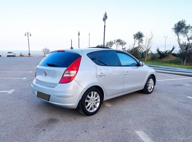 Hyundai i30 2009, 197,000 km - 1.6 л - Sumqayıt