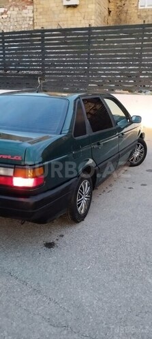 Volkswagen Passat 1991, 329,000 km - 1.8 л - Bakı