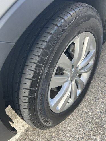 Kia Sorento 2009, 201,500 km - 2.0 l - Bakı