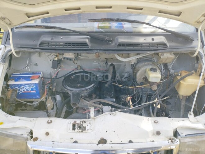 GAZ  2001, 320,000 km - 2.4 l - Biləsuvar