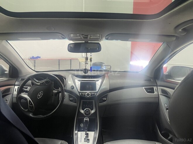 Hyundai Elantra 2011, 355,000 km - 1.8 l - Bakı