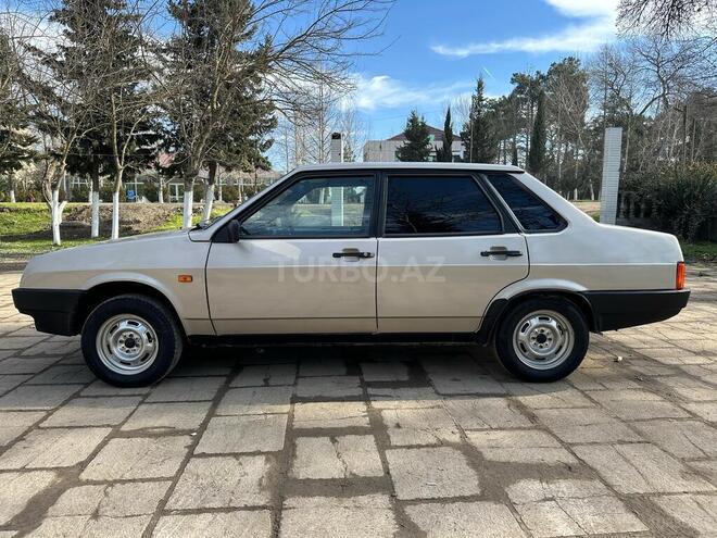 LADA (VAZ) 21099 1998, 265,000 km - 1.5 l - Salyan