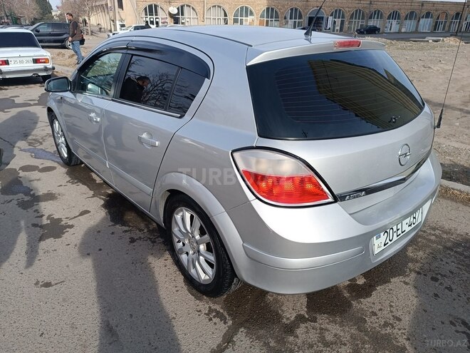 Opel Astra 2005, 182,121 km - 1.4 l - Gəncə