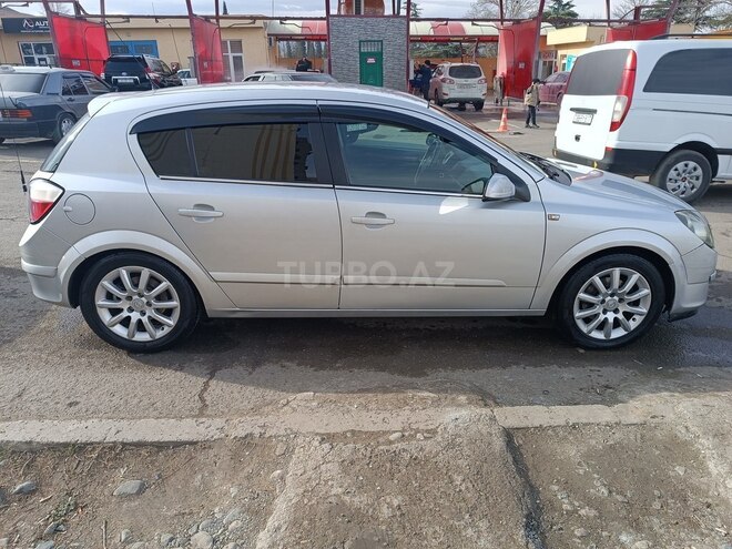 Opel Astra 2005, 182,121 km - 1.4 l - Gəncə