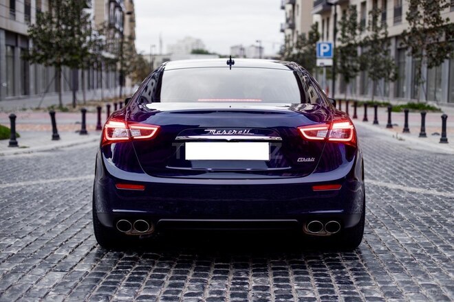 Maserati Ghibli 2015, 80,000 km - 3.0 l - Bakı