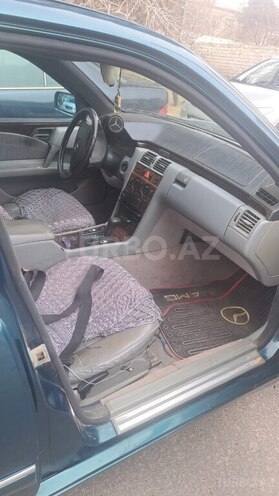 Mercedes E 230 1996, 387,000 km - 2.3 л - Bakı