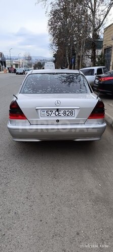 Mercedes C 200 1997, 419,900 km - 2.0 l - Qazax