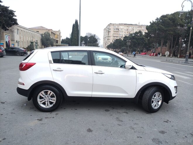 Kia Sportage 2010, 129,000 km - 2.0 л - Bakı