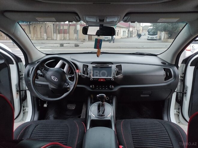 Kia Sportage 2010, 129,000 km - 2.0 л - Bakı