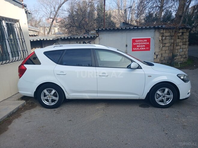 Kia Ceed 2010, 219,650 km - 1.6 л - Bakı